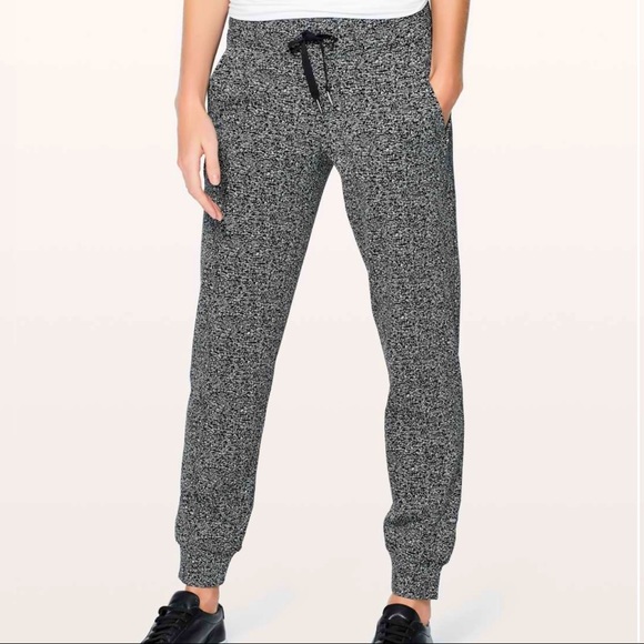 Lululemon Ready To Rulu Joggers - Picture 4 of 9